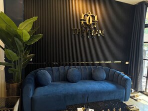 Hot stone massages, Thai massages, massages