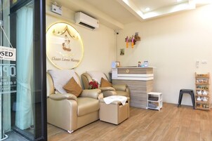 Hot stone massages, Thai massages, massages