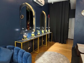 Hotstone-massages, Thaise massages, massagebehandelingen