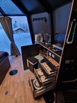 Ingyenes wifi és ágynemű