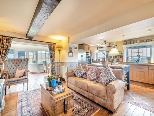 2 bedroom accommodation in Reedham