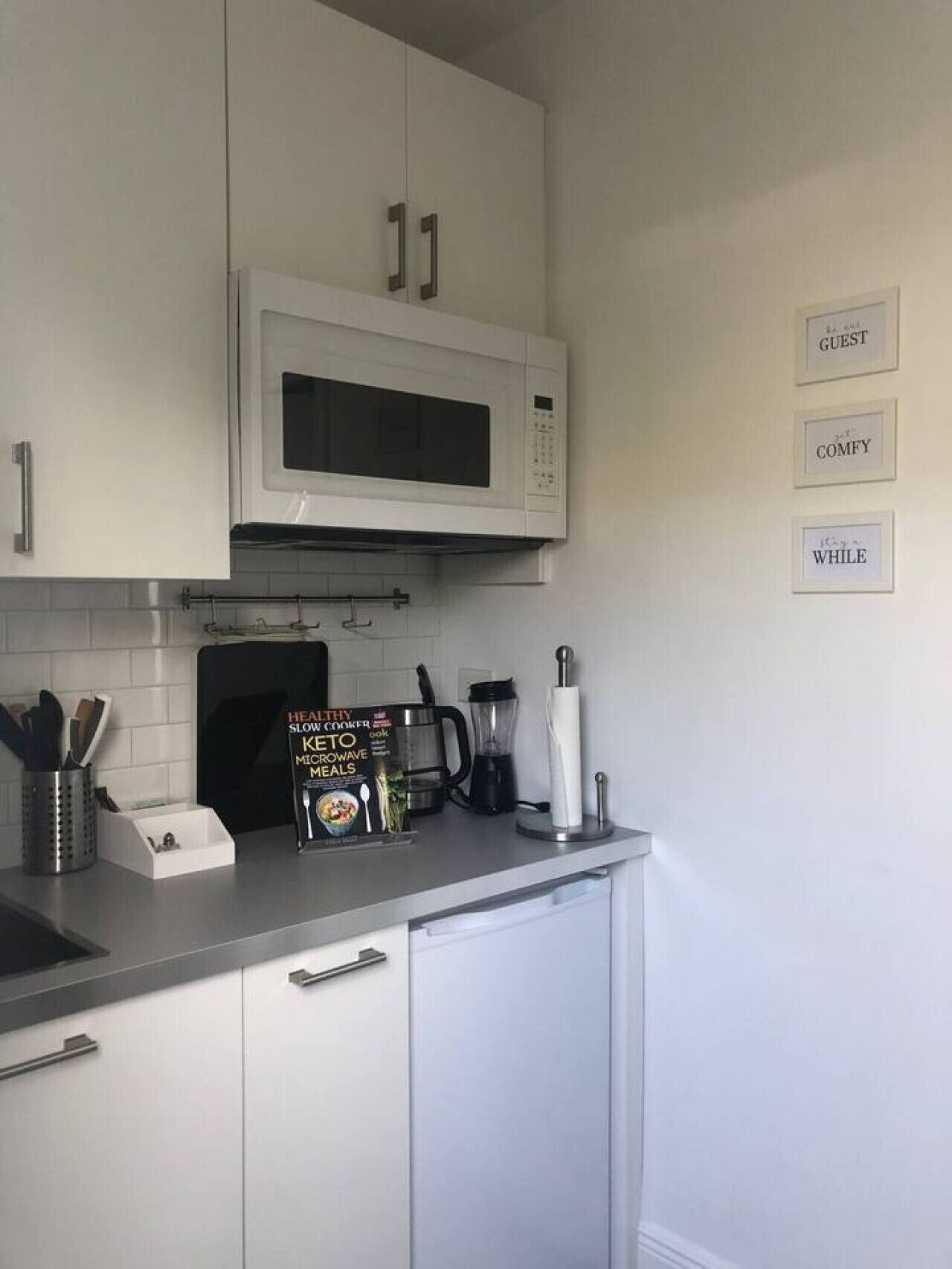 Microwave, coffee/tea maker, toaster, cookware/dishes/utensils