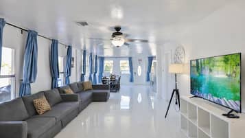 Smart TV, offices
