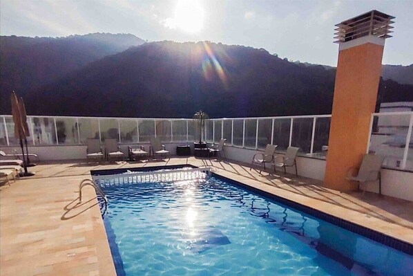 Indendørs pool, udendørs pool