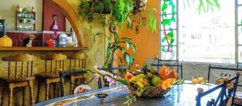 Casa Marisela de Colores
