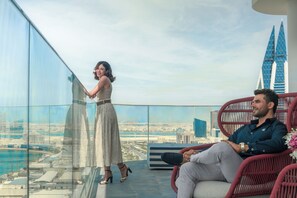 Rooftop terrace - Conrad Bahrain Financial Harbour (Manama)