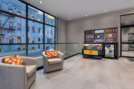 Tru By Hilton Brooklyn - view 2