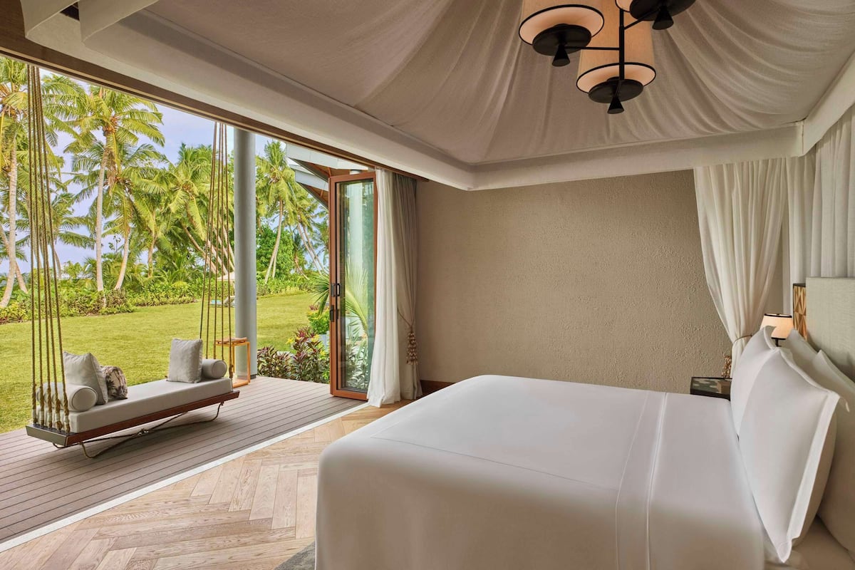 Villa, Multiple Beds (Eagle Ray) | Frette Italian sheets, premium bedding, free minibar items, in-room safe