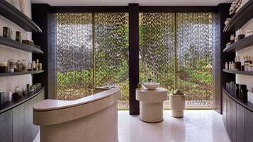 Couples treatment room(s), sauna, steam room, Turkish bath/hammam
