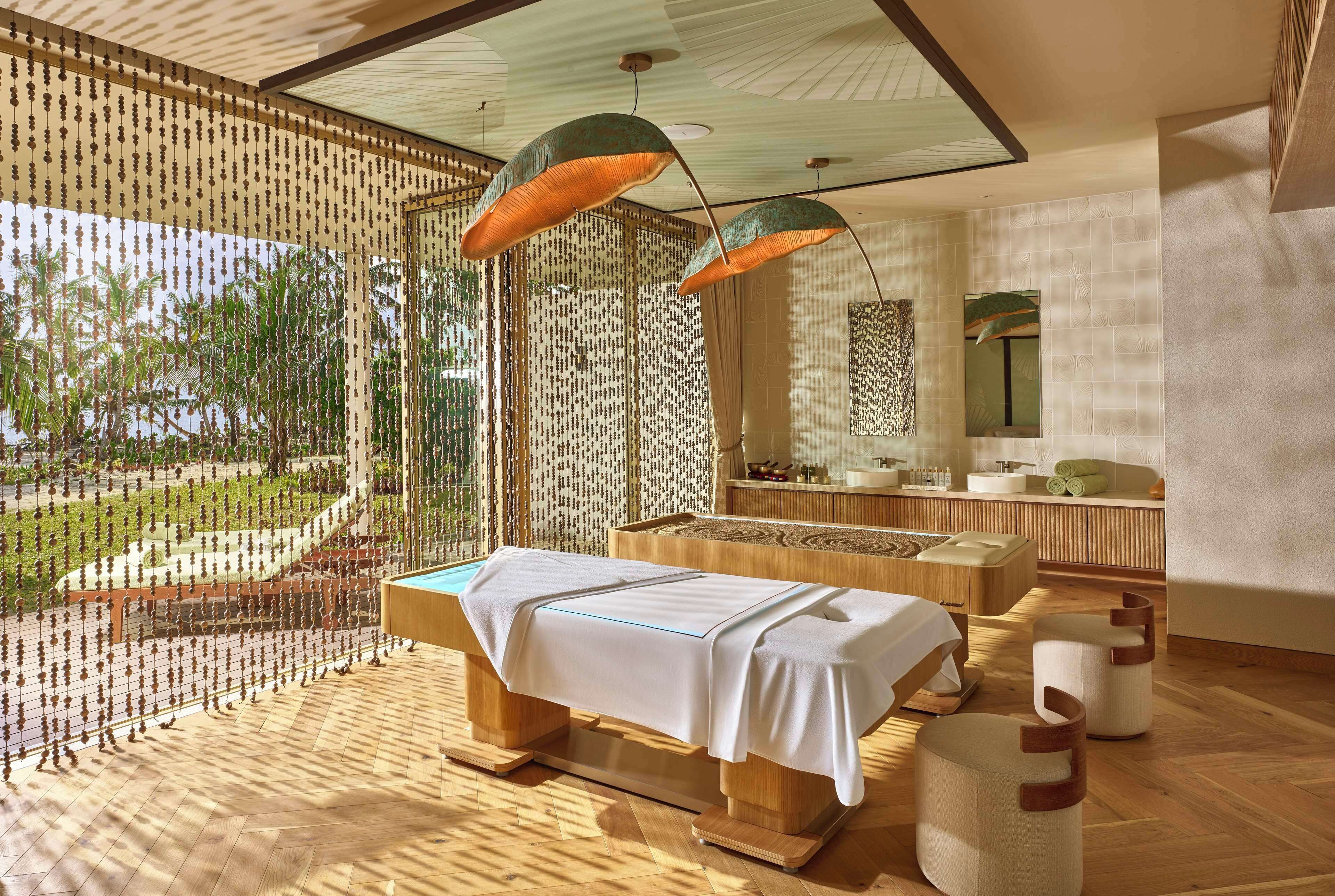 Couples treatment rooms, sauna, steam room, Turkish bath