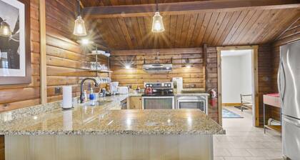 Brook Bound Inn - Cabin