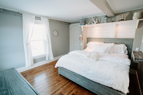 Iconic Large House for Rent in Downtown Ogunquit - One Block from The Beach