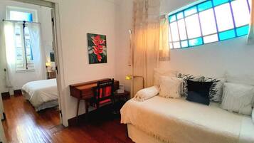 3 bedrooms, WiFi, bed sheets