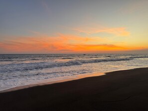Beach nearby, sun-loungers