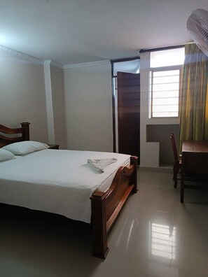 1 chambre, bureau, Wi-Fi gratuit