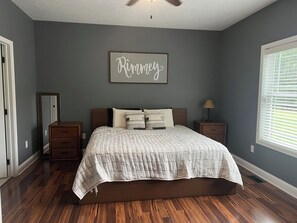 3 habitaciones, wifi gratis y ropa de cama