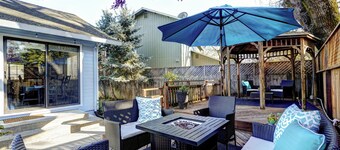 Heart of Wine Country, Cute Cottage w/Hot Tub
