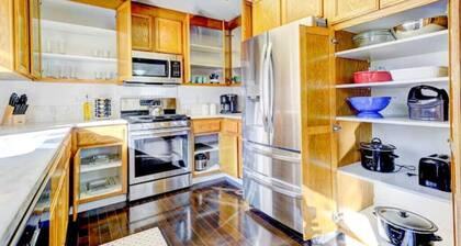 Heart of Wine Country, Cute Cottage w/Hot Tub