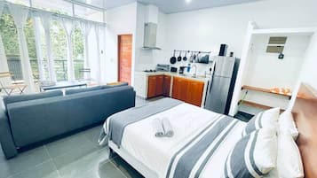 1 bedroom, iron/ironing board, free WiFi, bed sheets