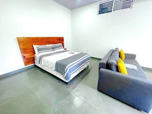 1 Schlafzimmer, Bügeleisen/Bügelbrett, kostenloses WLAN, Bettwäsche