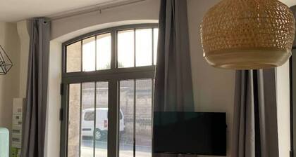 Appartement centre-ville * RDC * clim * WIFI