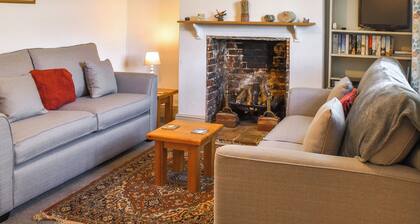1 Brandiston Barn Cottage