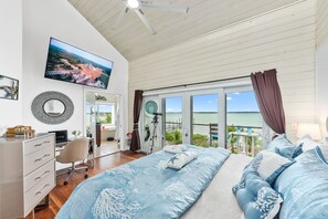 11 bedrooms, in-room safe, desk, iron/ironing board