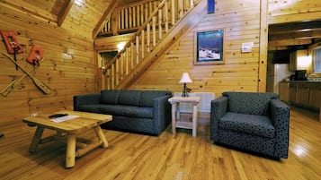 家庭小屋, 2 間臥室 | 起居區 | 55-吋智慧型電視、有線頻道、壁爐