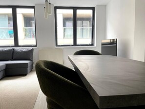 Apartment | Dining - Beautiful 2-bed Apartment in Central London (London)