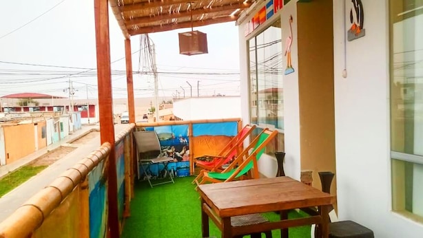 Terrace/patio - HOSPEDAJE WELCOME PARACAS (Paracas)