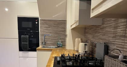 HU1 Hull City Centre Modern Apartment H9