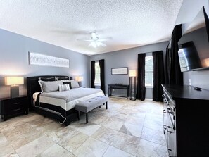 4 habitaciones, tabla de planchar con plancha y wifi gratis 