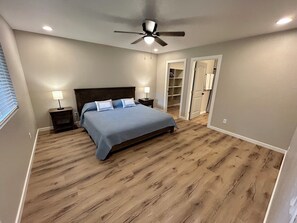 3 Schlafzimmer, Bügeleisen/Bügelbrett, WLAN, Bettwäsche