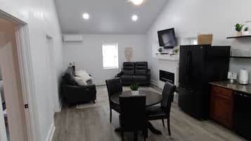 Smart TV, fireplace, DVD player