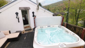 Cottage | Terrace/patio