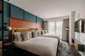 Premium-Zimmer, 2 Doppelbetten, Balkon, Stadtblick (Top Floor)