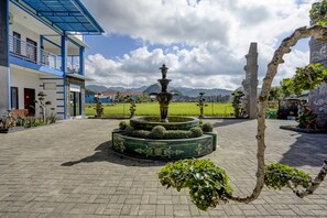 Front of property - OYO 92907 Miranda Hotel Syariah (Gresik)