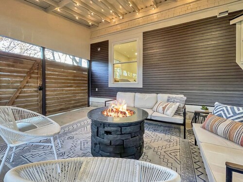 The Madison, Gorgeous! 4 Bdrm w/ Hot Tub!  Local Golfing 50% Off!