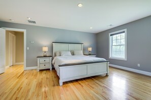 4 chambres, fer et planche à repasser, Wi-Fi, draps fournis