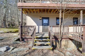 Exterior - Ski, Hike & Explore! All-Season Condo in Beech Mtn (Beech Mountain)