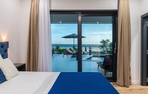 4 bedrooms, travel cot, free WiFi, bed sheets