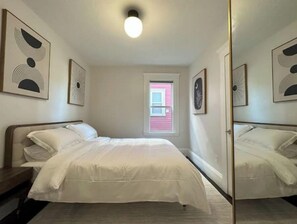 3 bedrooms, free WiFi, bed sheets