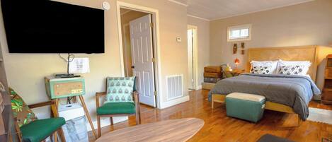 2 sovrum, skrivbord, wi-fi och sängkläder