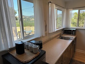 Paper towels, dining tables