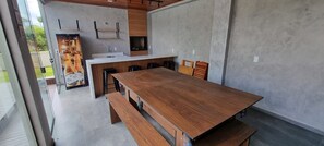 تناول الطعام