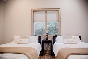 3 habitaciones, escritorio, cuna de viaje y wifi gratis 