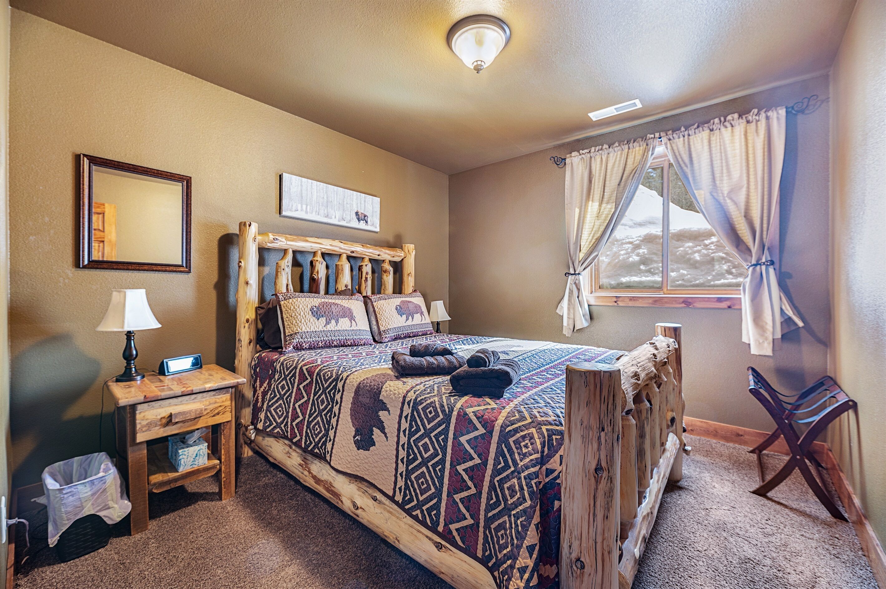 4 bedrooms, iron/ironing board, travel crib, free WiFi