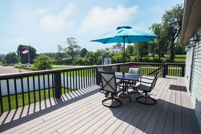 Welcome to The Captain and Crew Quarters on Anchor Drive at Apple Valley Lake!