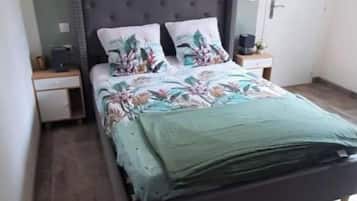 1 chambre, fer et planche Ă  repasser, Wi-Fi, draps fournis