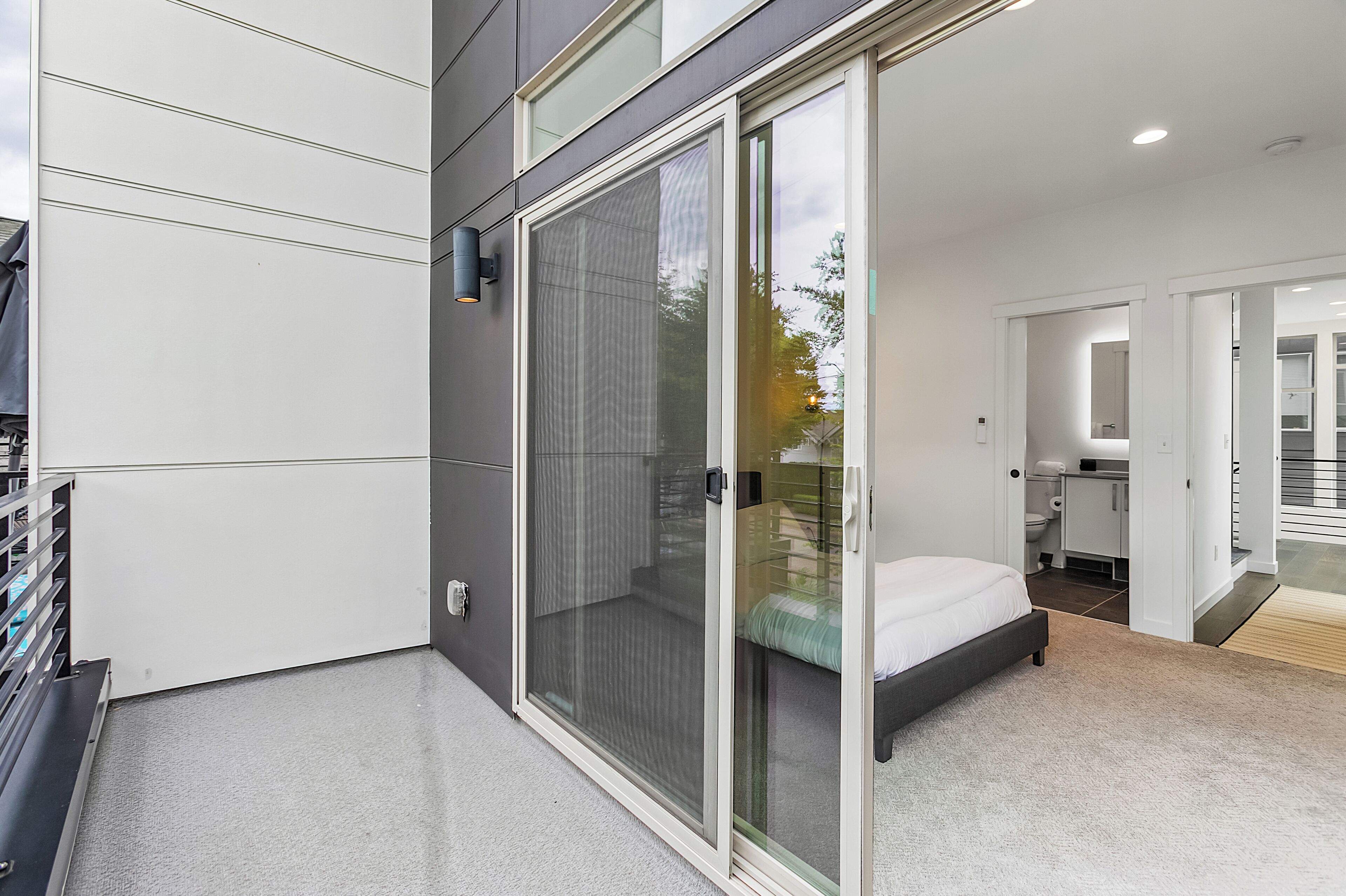 Classic Apartment | Iron/ironing board, free WiFi